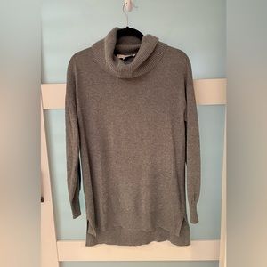 Loft gray cowl turtleneck tunic sweater size large